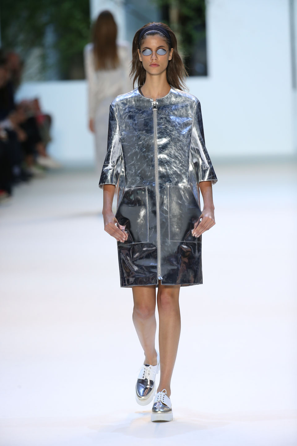 Antonina Petkovic (Elite) Inox metal leather coat