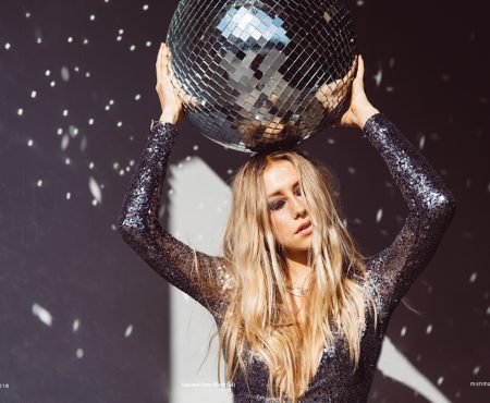 “Holiday Disco” :: Shannon Barker by Taryn Kent